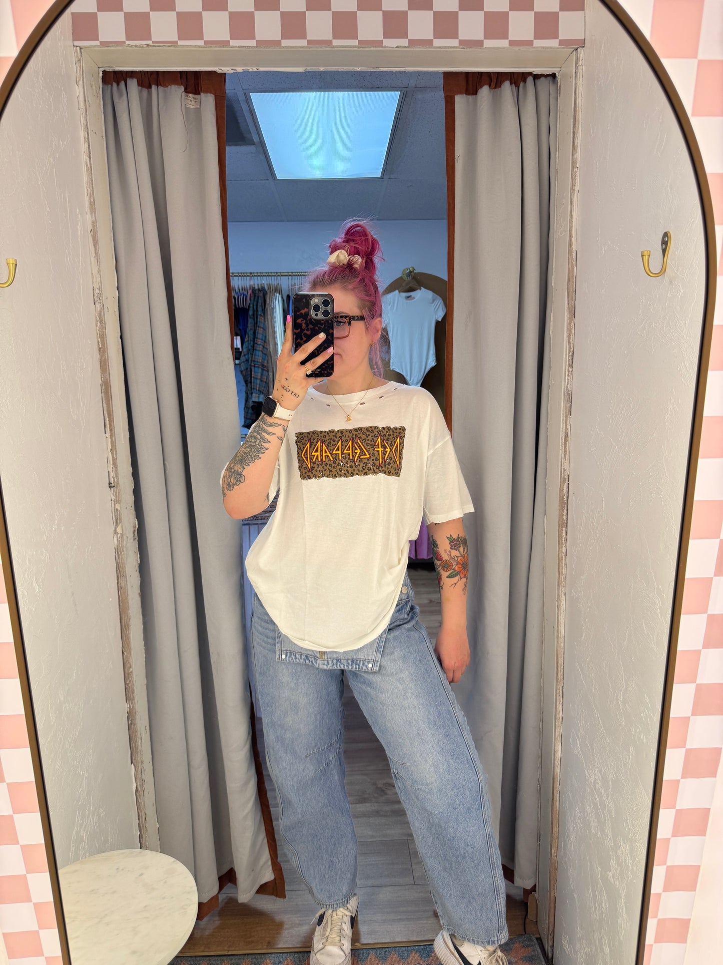 Def Leppard Distressed Oversized Tee