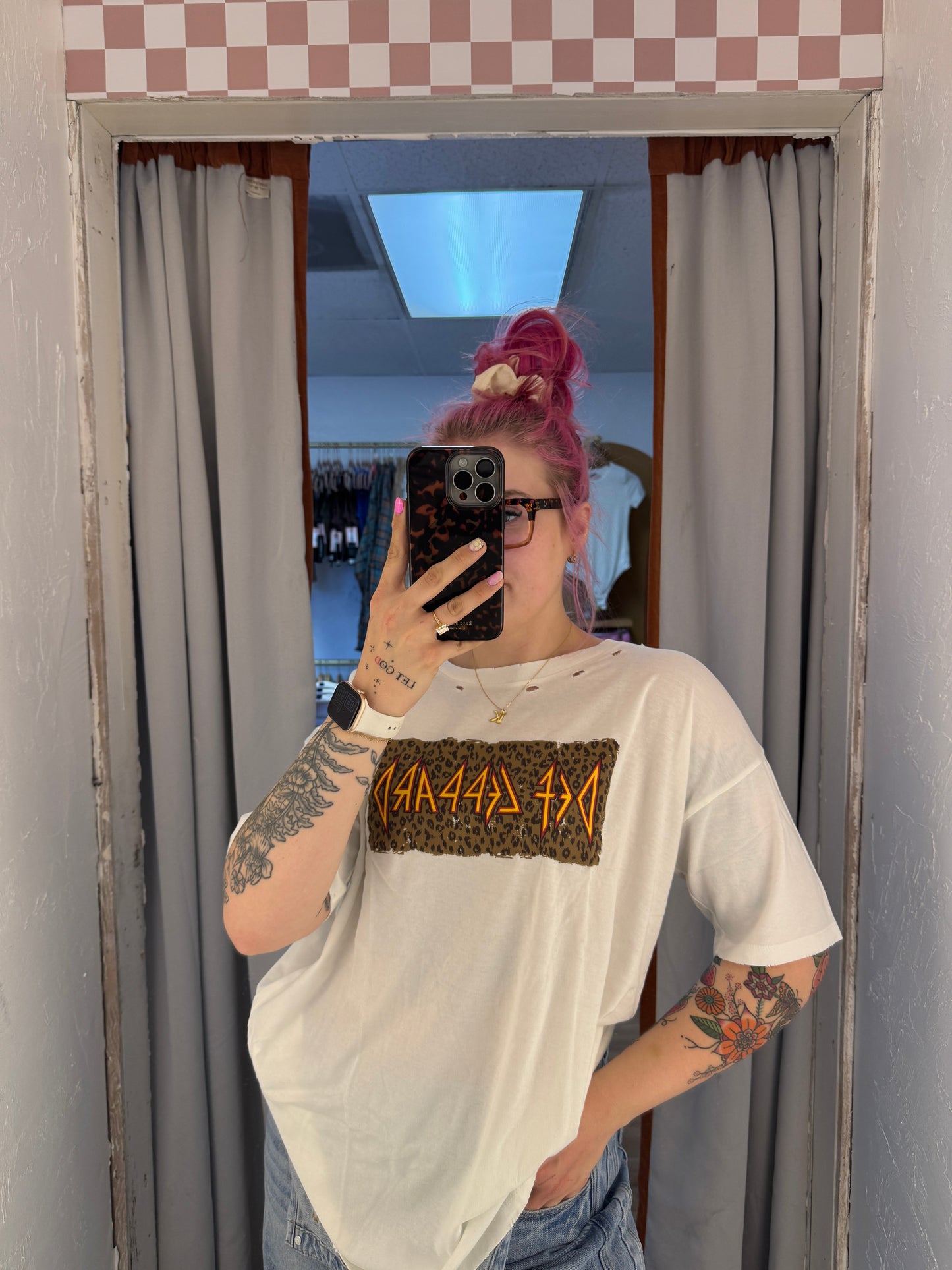 Def Leppard Distressed Oversized Tee