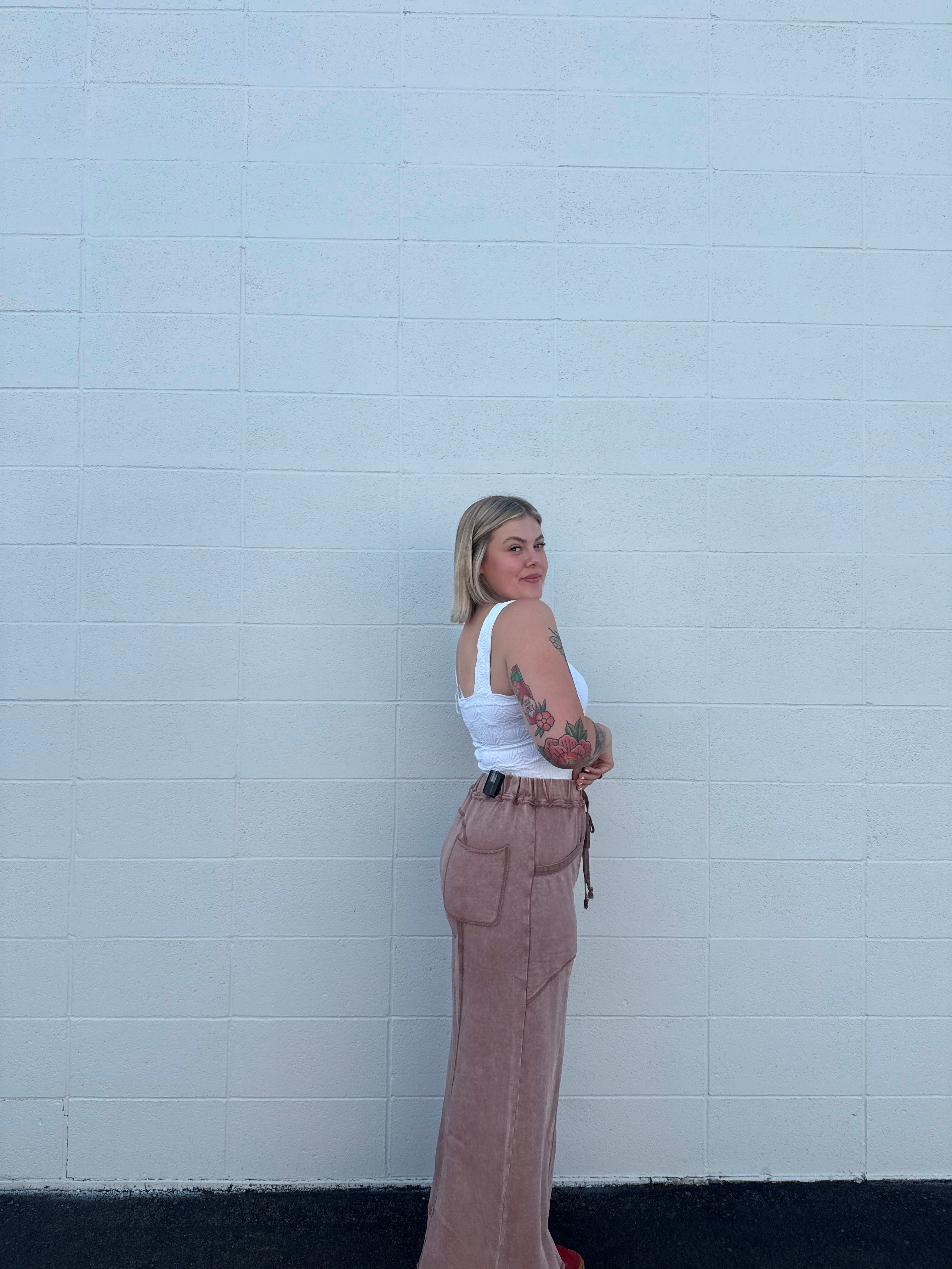 Mineral Wash Curved Seam Pants