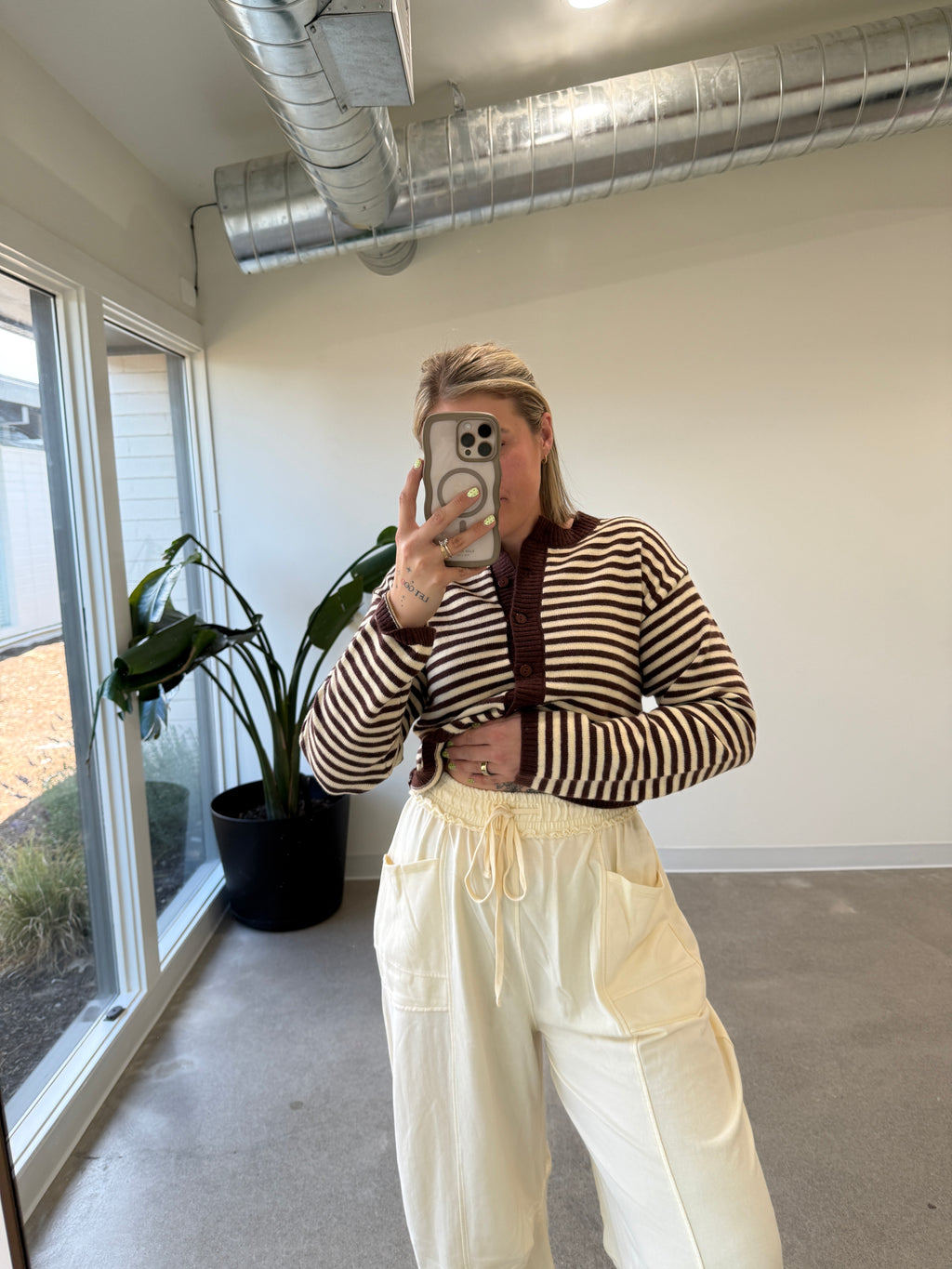 Easy Days Barrel Pants (Multiple Colors)