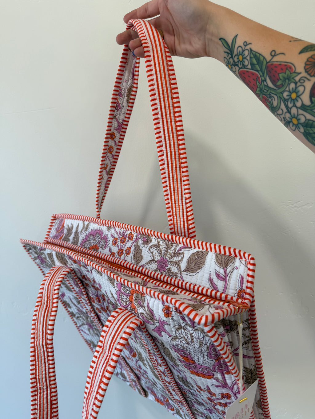 Quilted Tote Bags (Multiple Colors)