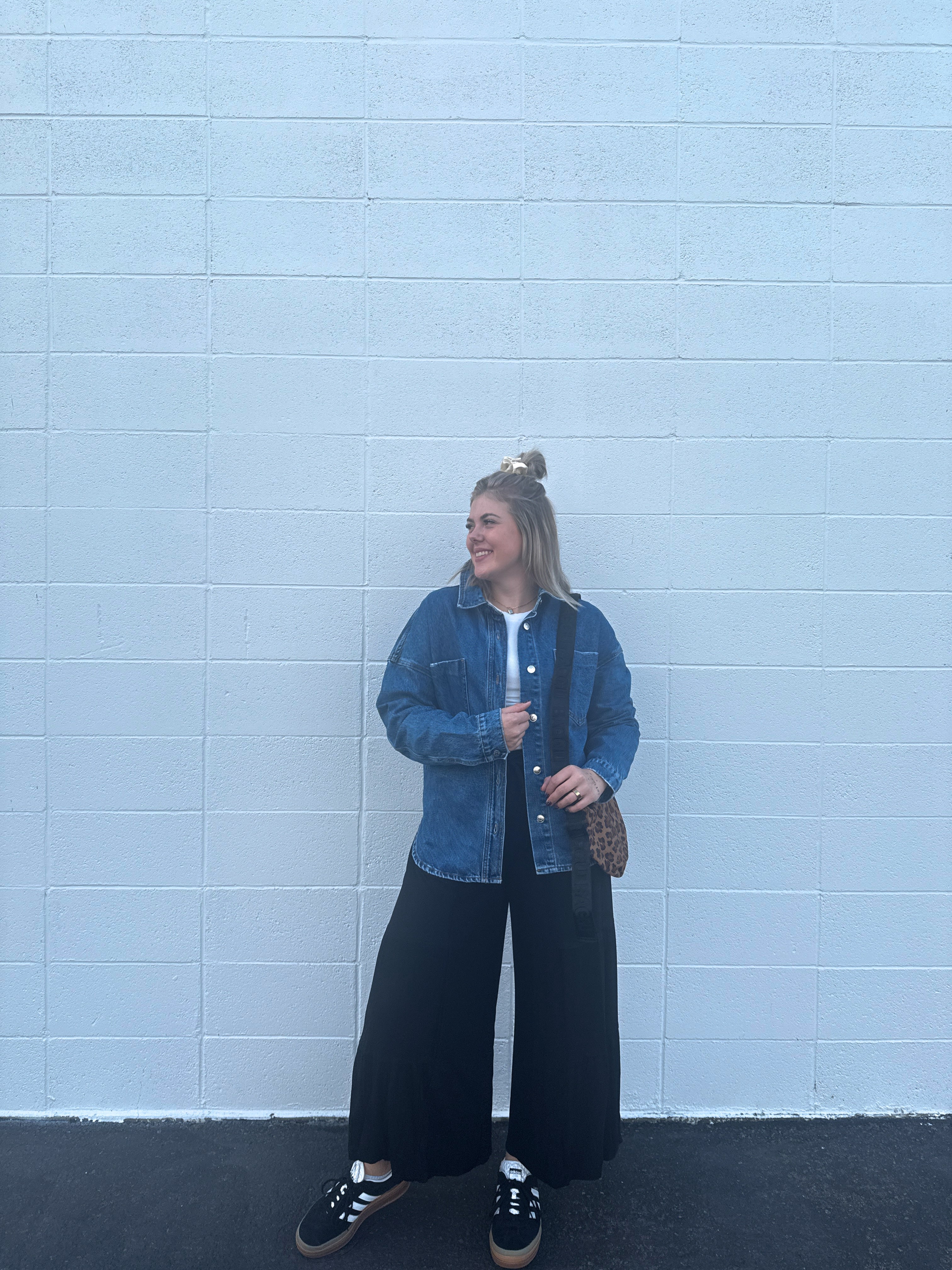 Easy Days Denim Jacket - Dark Wash