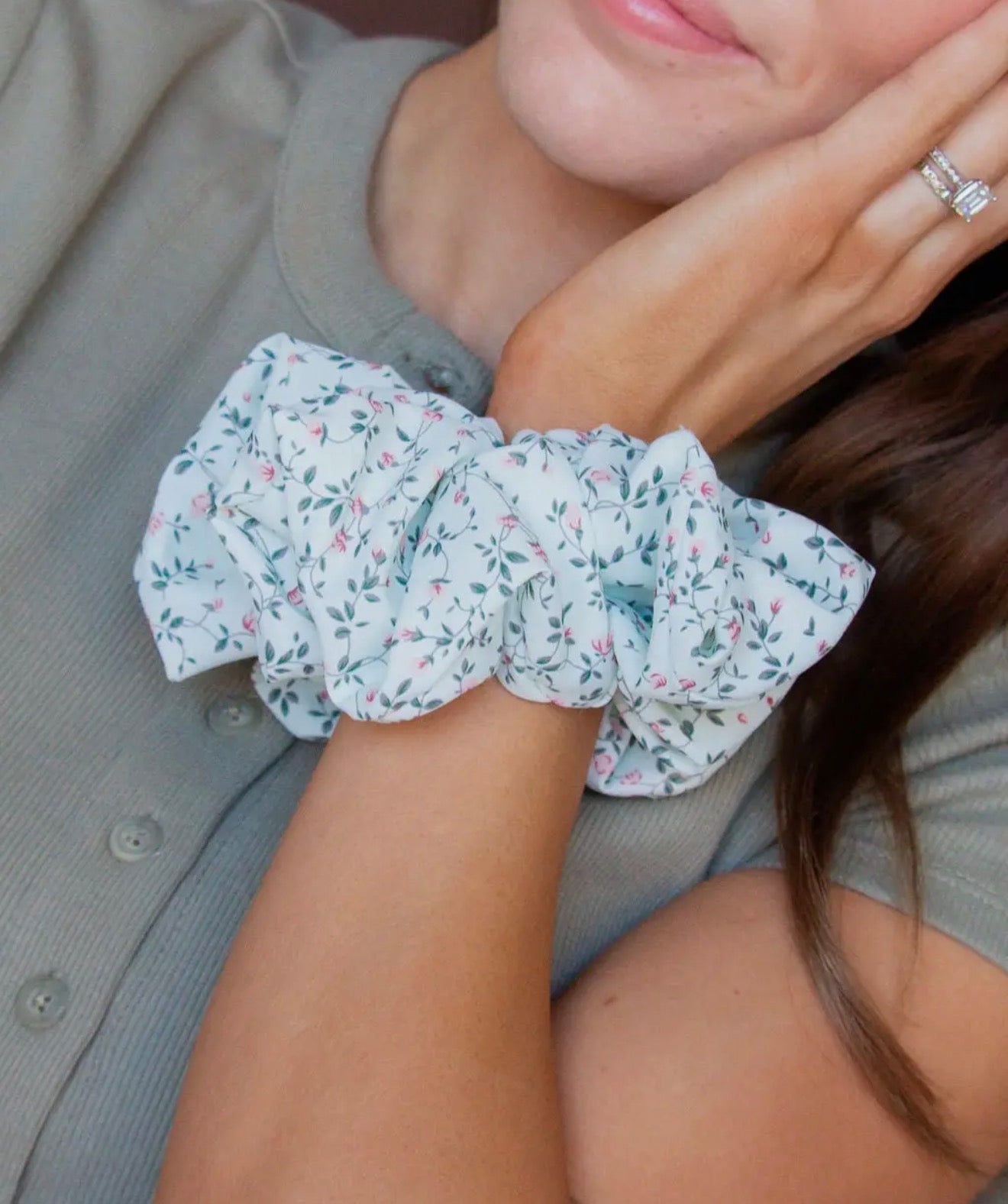 Mint Floral Jumbo Scrunchie