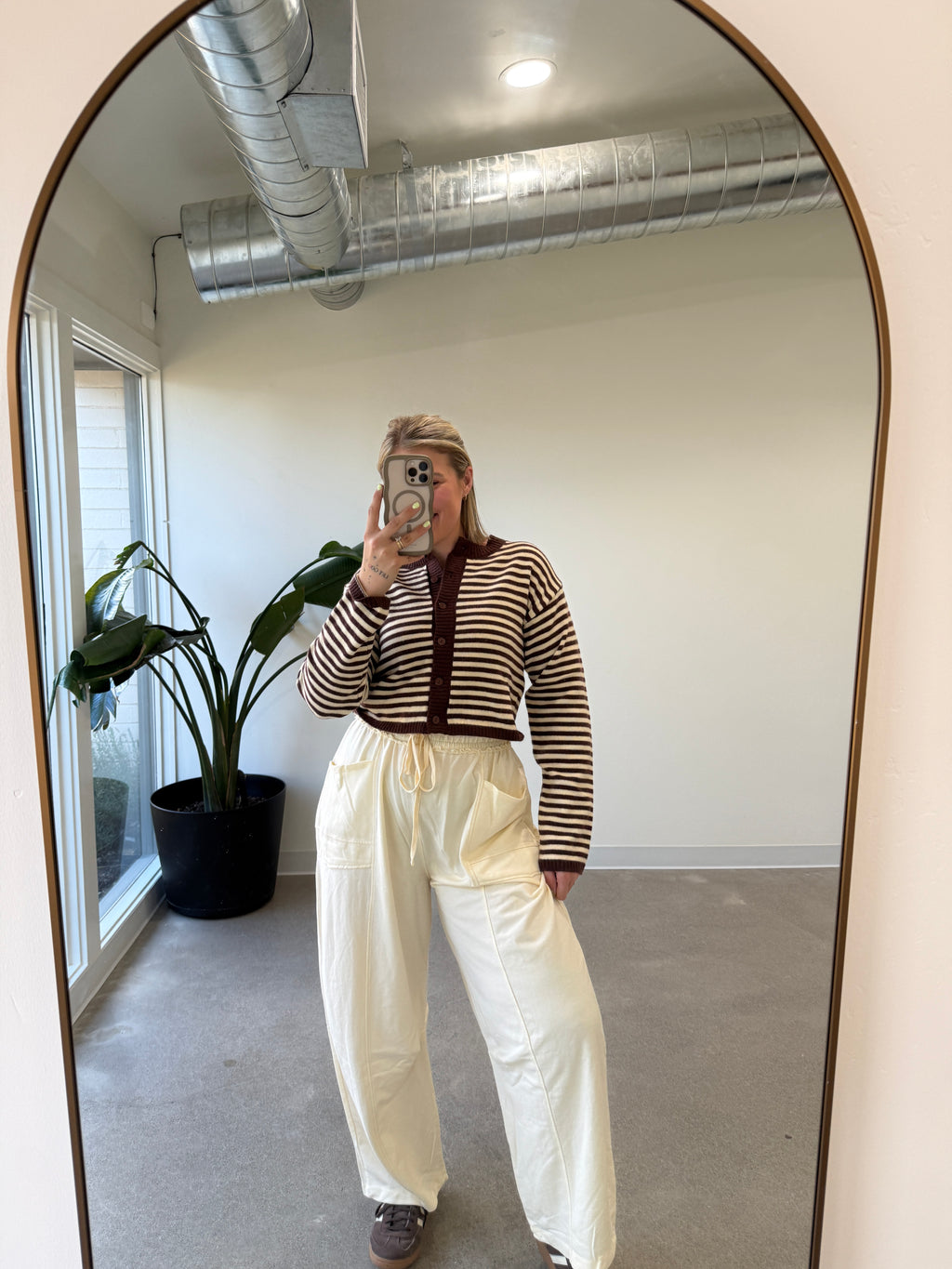 Easy Days Barrel Pants (Multiple Colors)