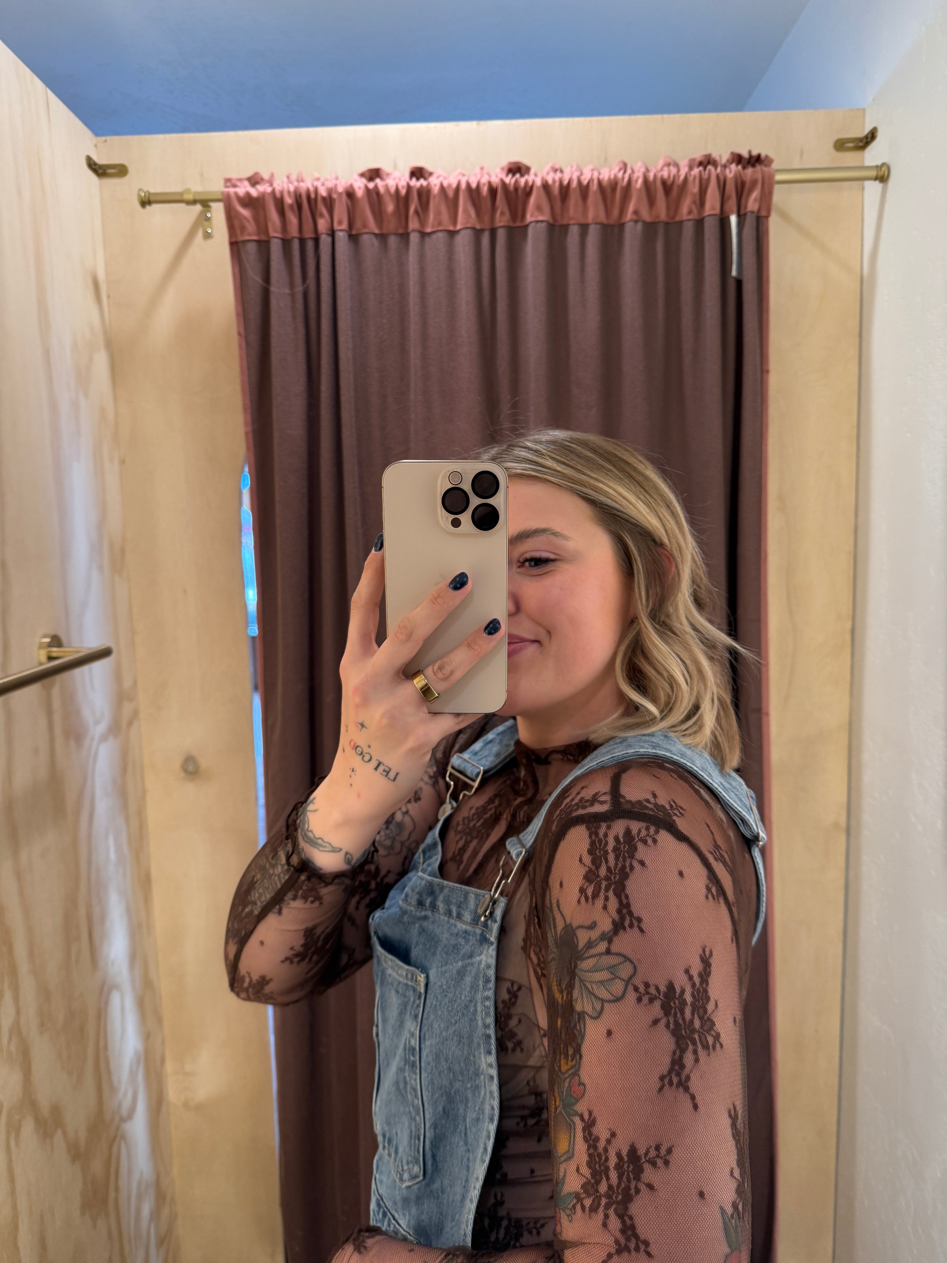 Long Sleeve Floral Lace Layering Tops (multiple colors)