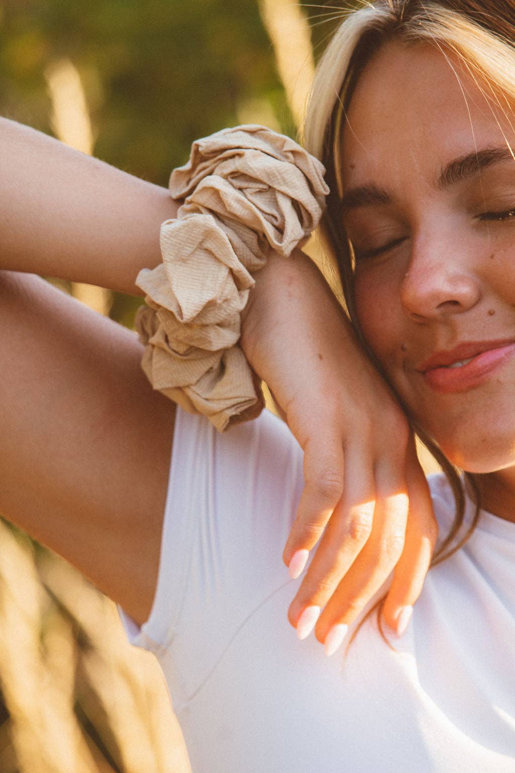 Sandy Jumbo Scrunchie