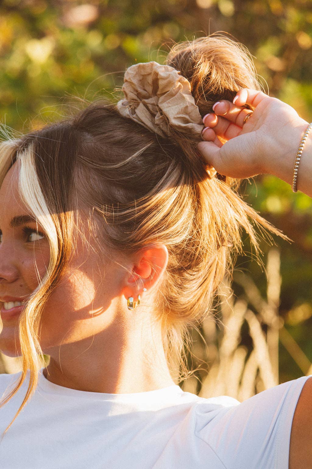 Sandy Jumbo Scrunchie