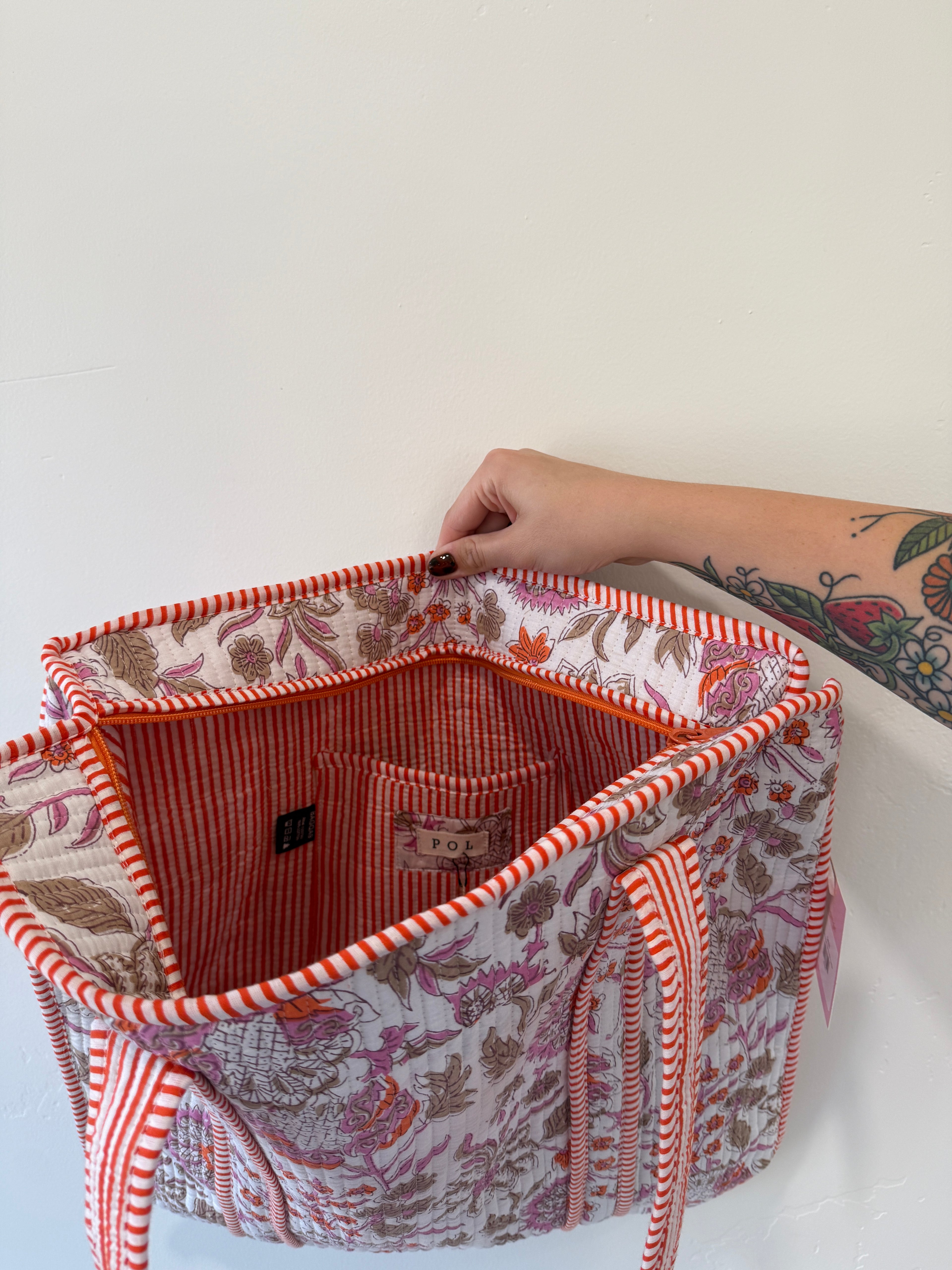 Quilted Tote Bags (Multiple Colors)