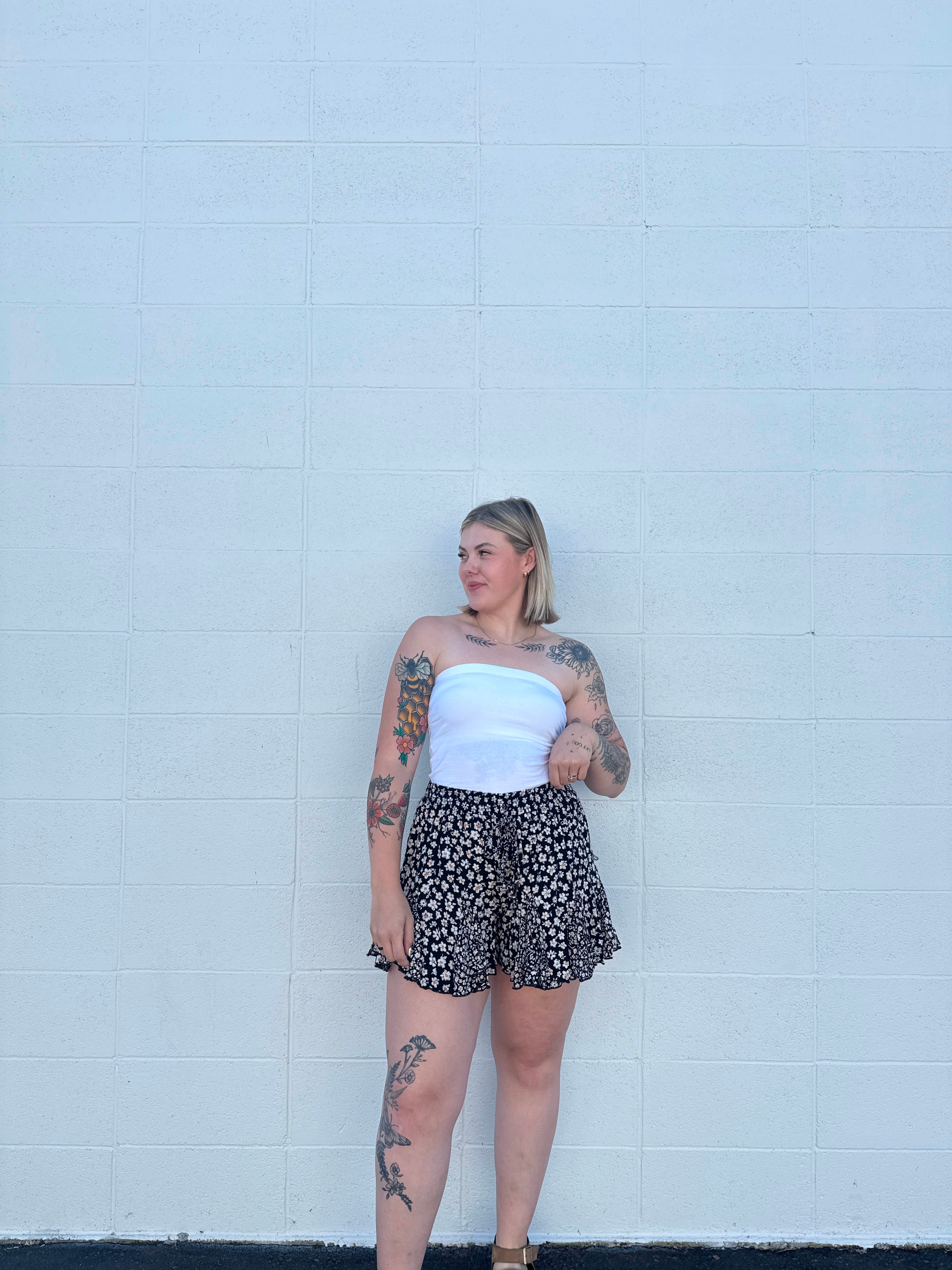 Dainty Daisies Ruffle Shorts