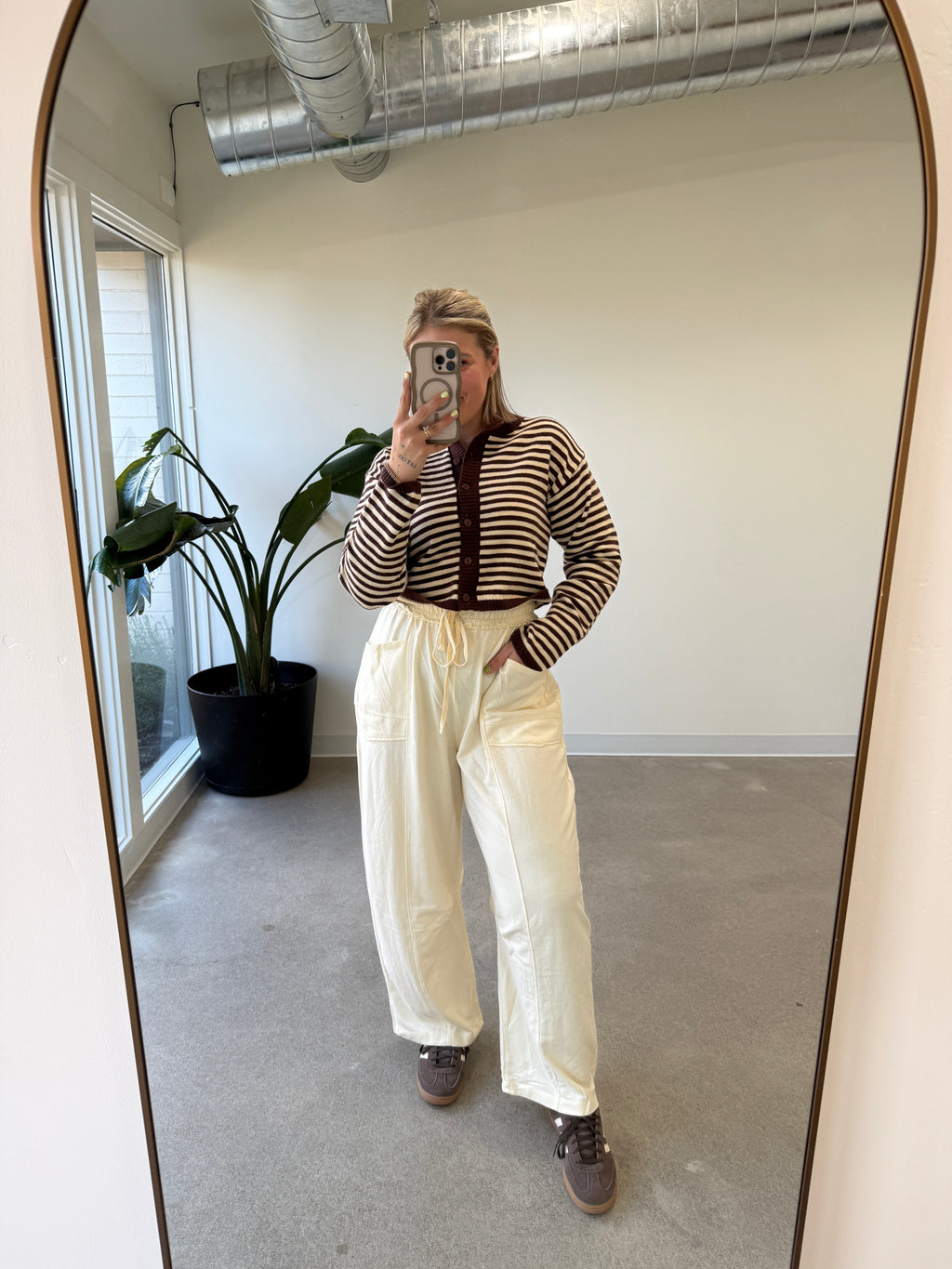 Easy Days Barrel Pants (Multiple Colors)