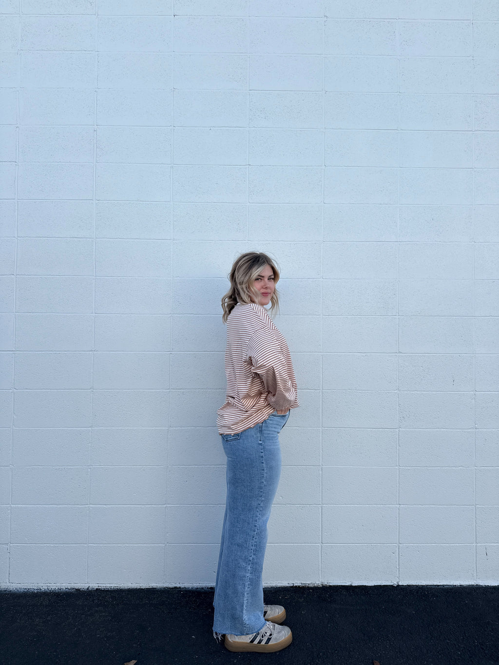 High Rise Wide Leg Raw Hem Jeans