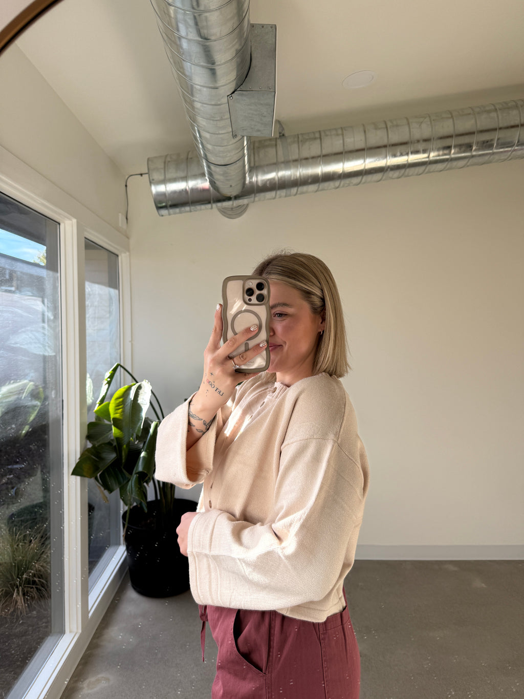 Cropped Button Down Cardigans (Multiple Colors)