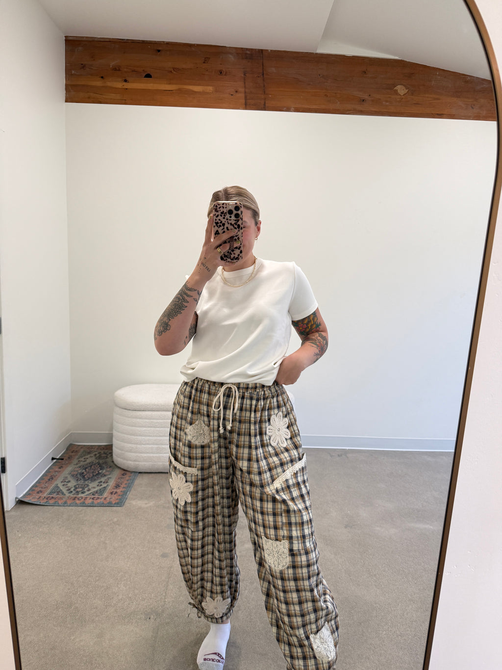 Dainty Crochet Plaid Balloon Pants