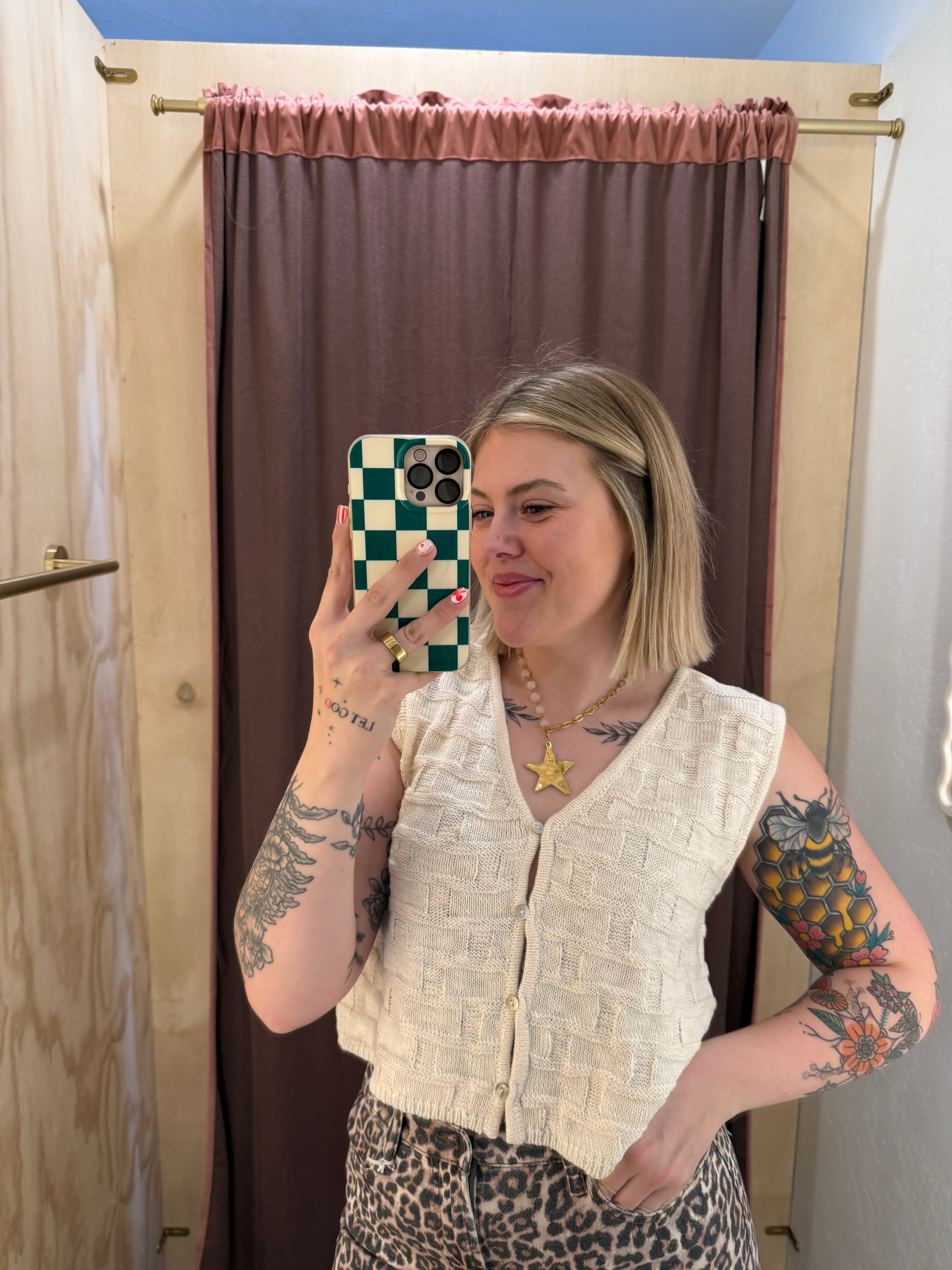 Soft Grid Sweater Vest