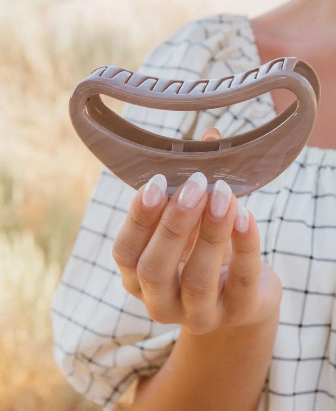 XL Cut Out Jelly Claw Clips (Multiple Colors)