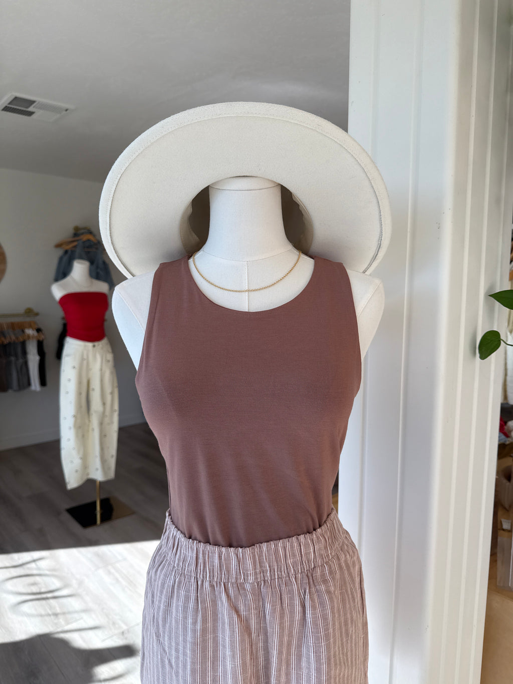 Double Lined Crop Tanks (Multiple Colors)