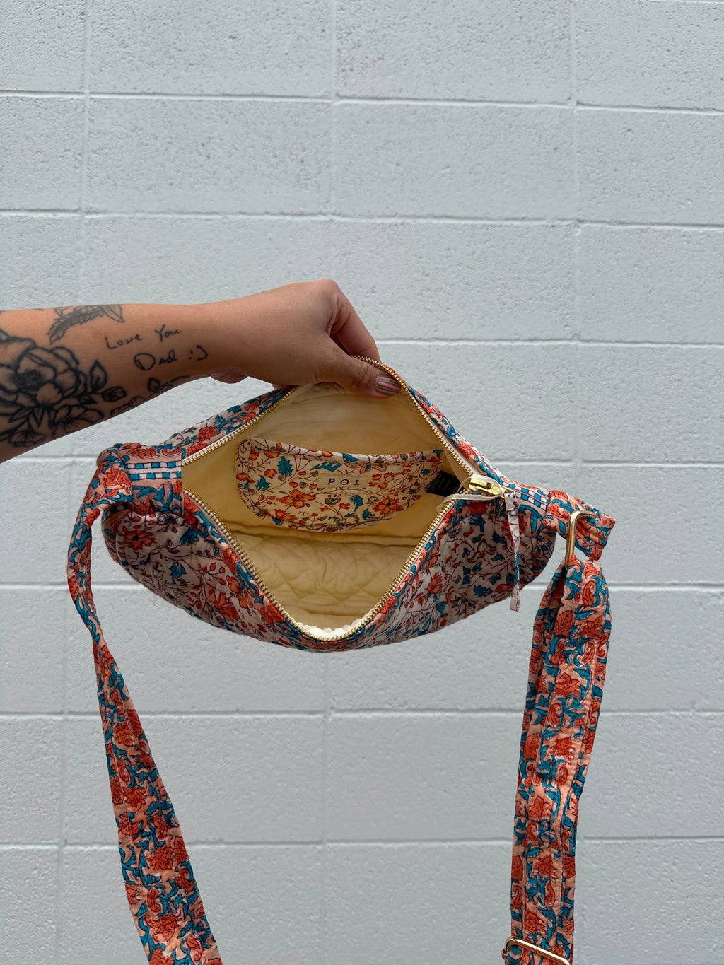 Sunny Stroll Quilted Crossbody