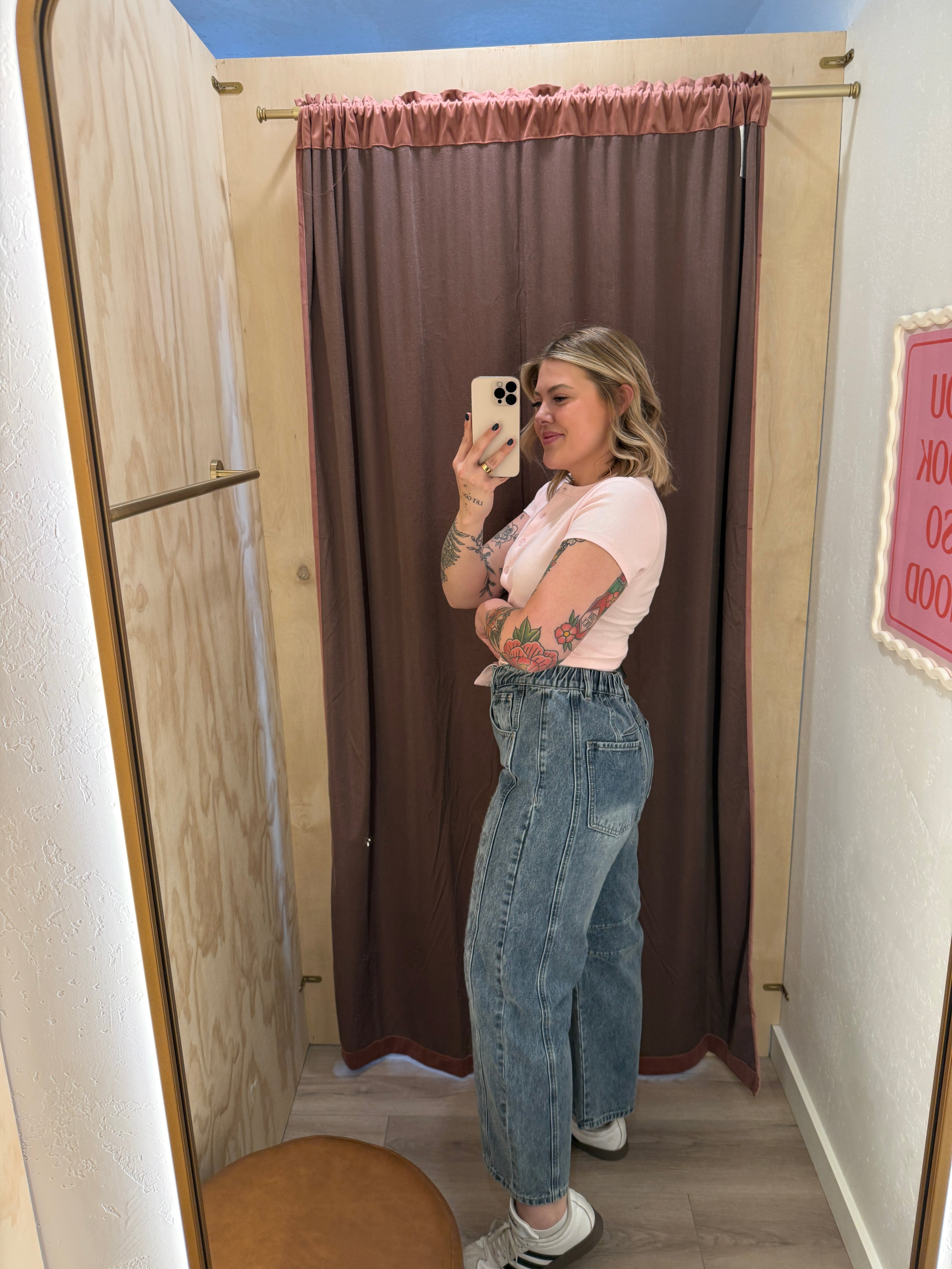 Embroidered Denim Barrel Jeans