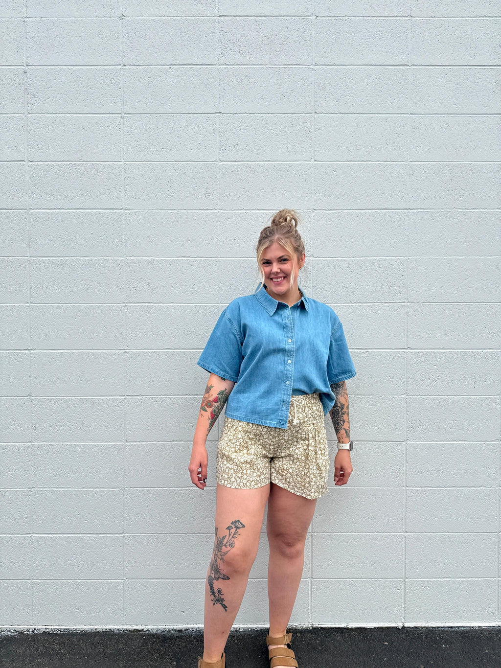 Daisy Floral Drawstring Shorts