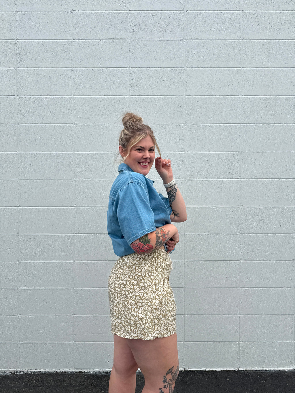 Daisy Floral Drawstring Shorts