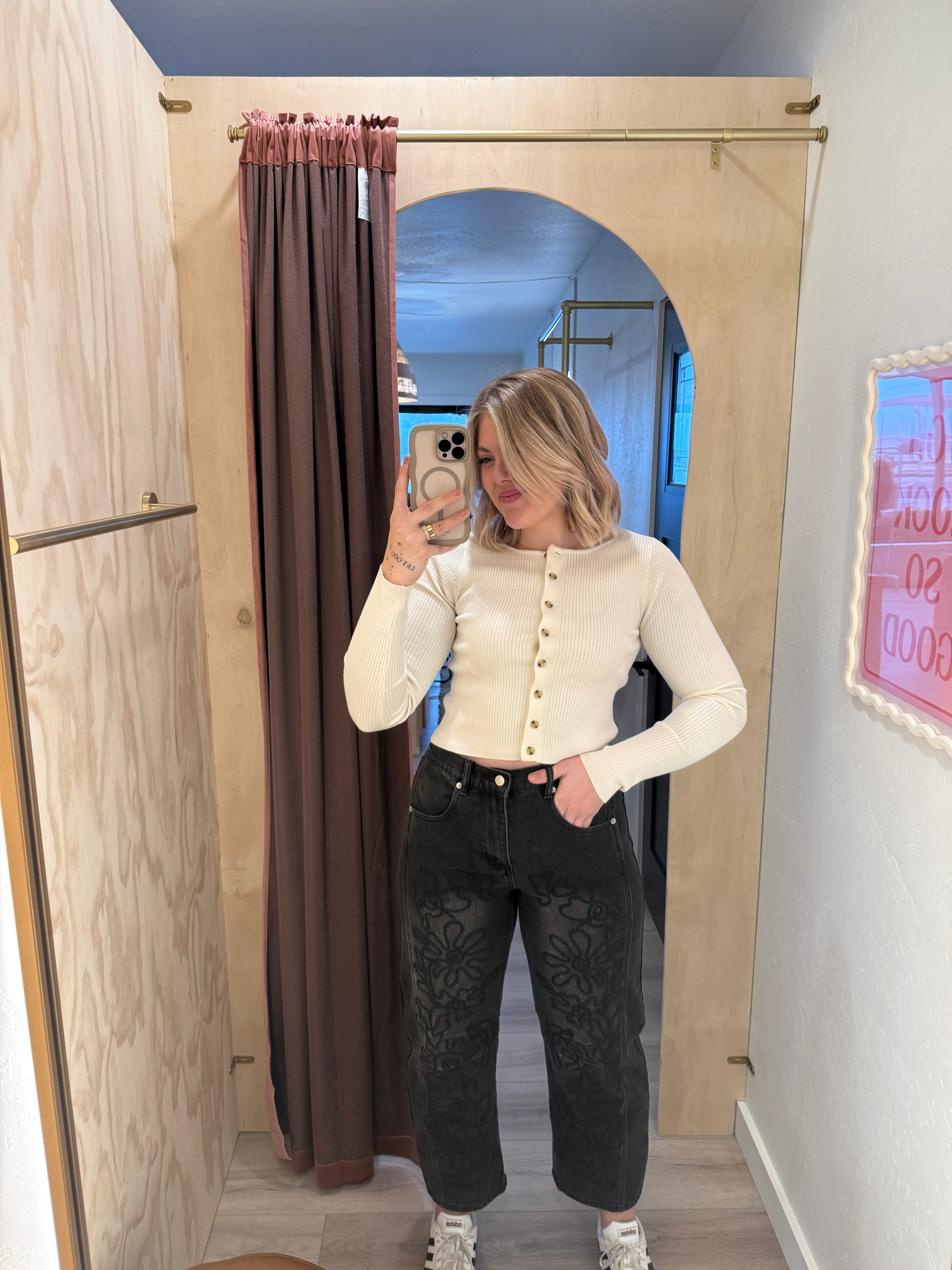 Embroidered Washed Black Barrel Jeans