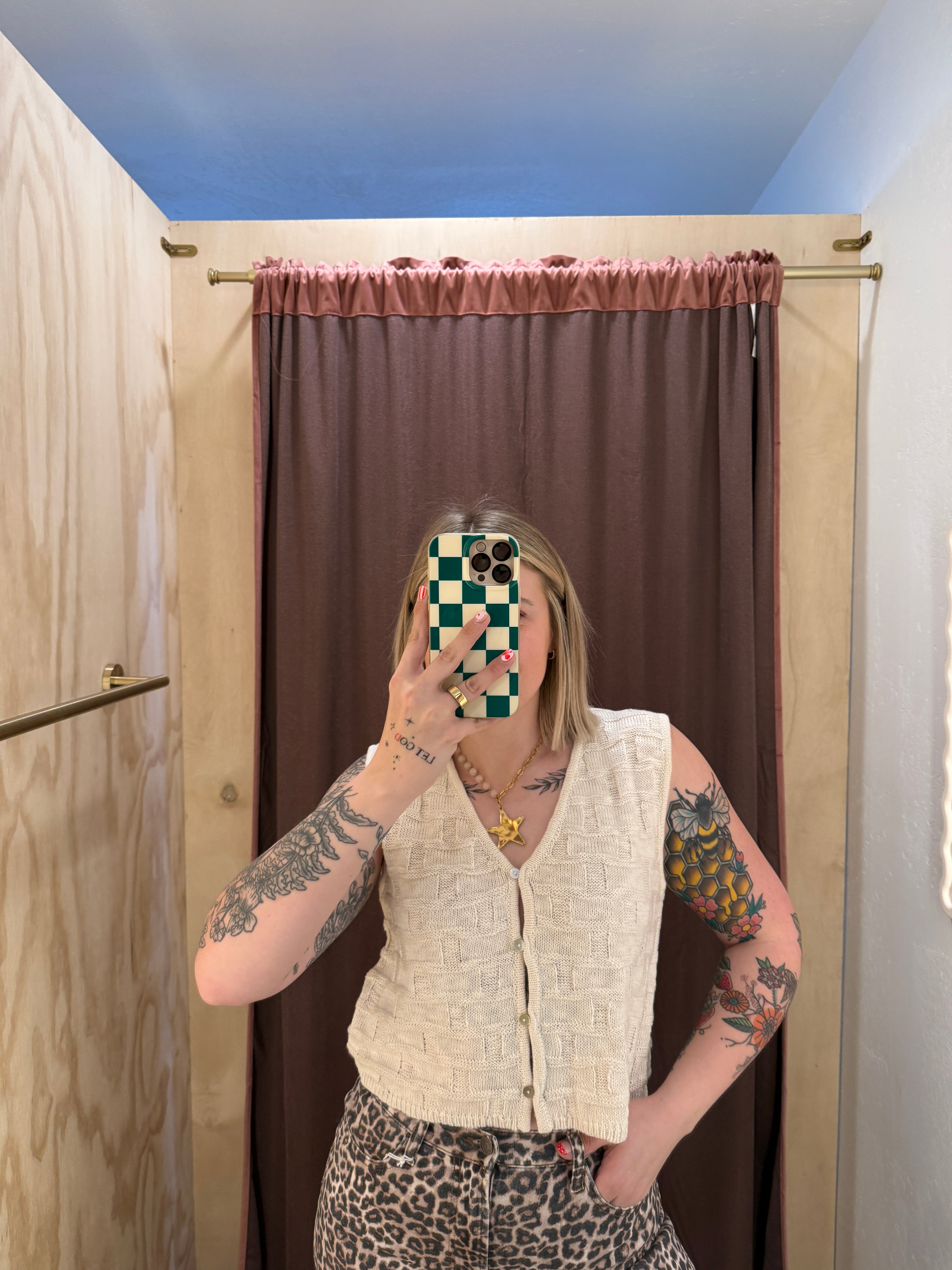 Soft Grid Sweater Vest