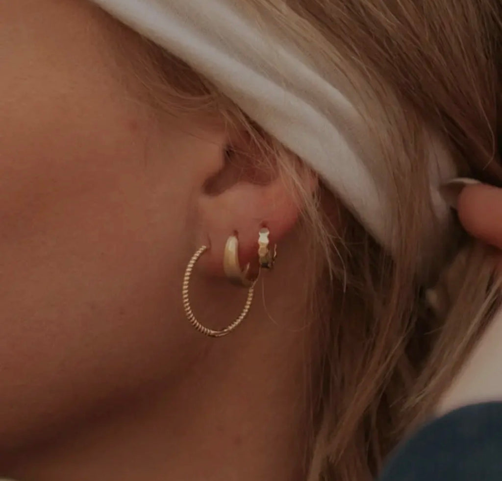 Mauve Rue Brushed Hoops