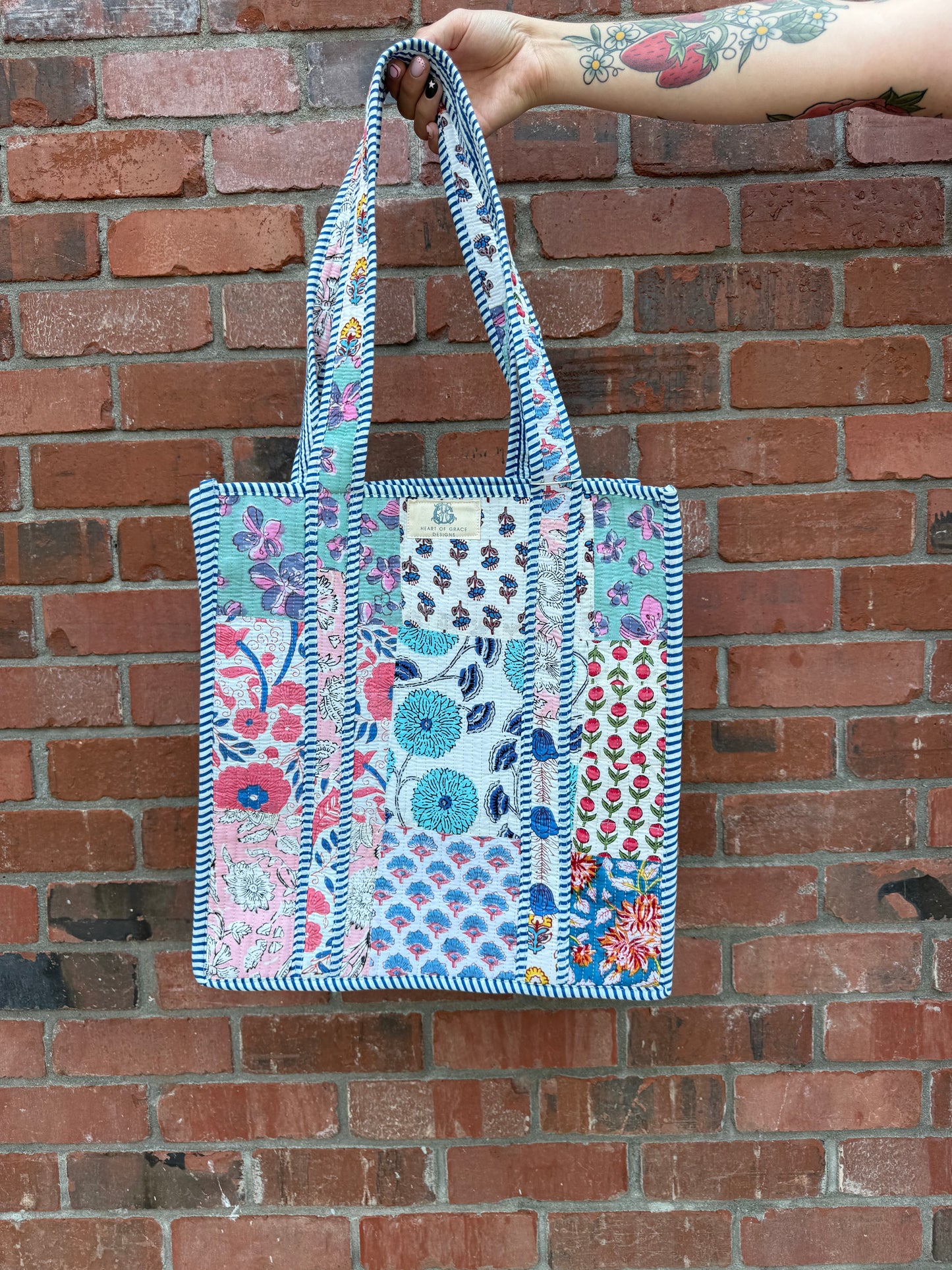 Wildflower Patch Quilted Bag