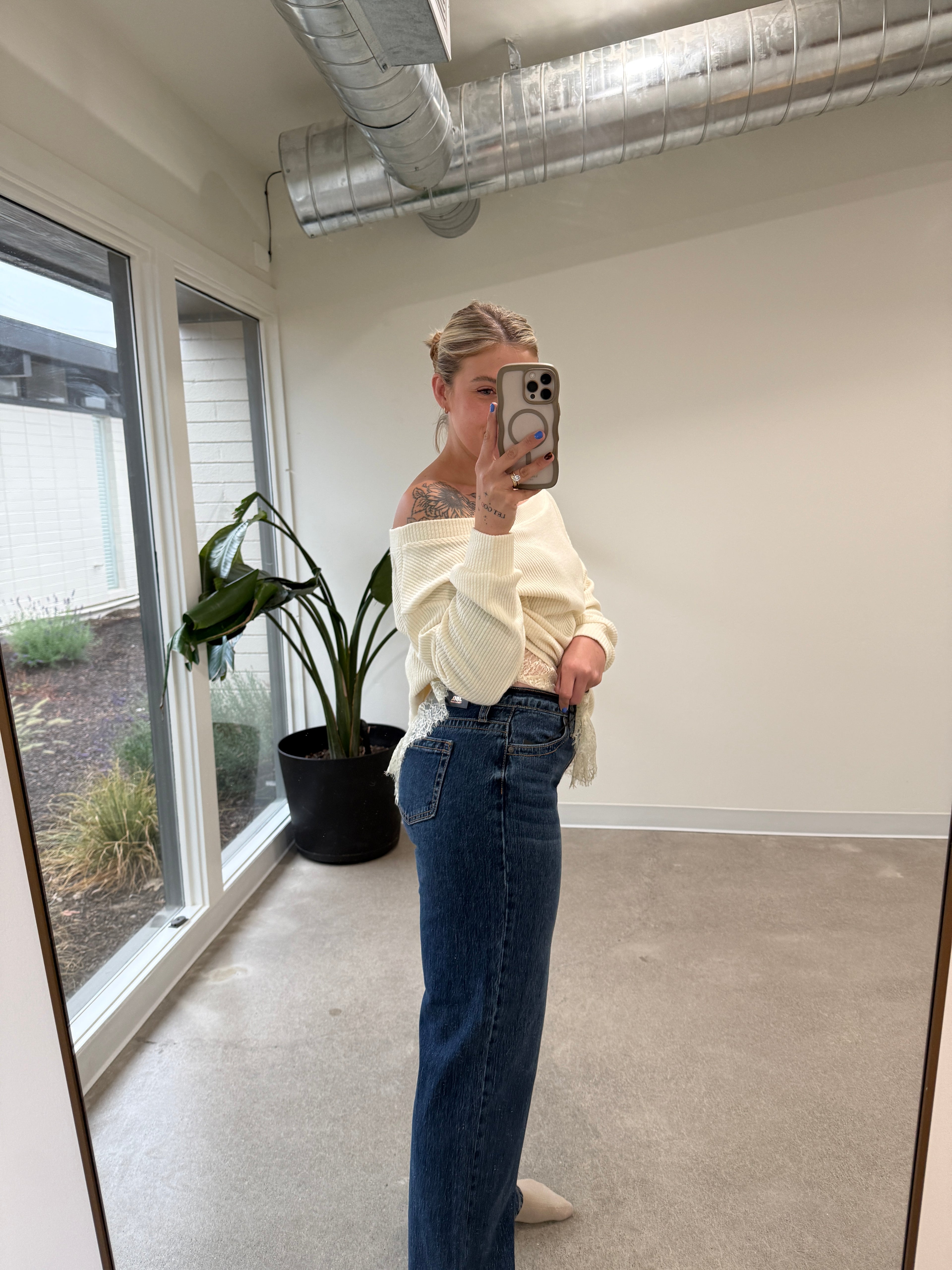Low Rise Dark Wash Straight Leg
