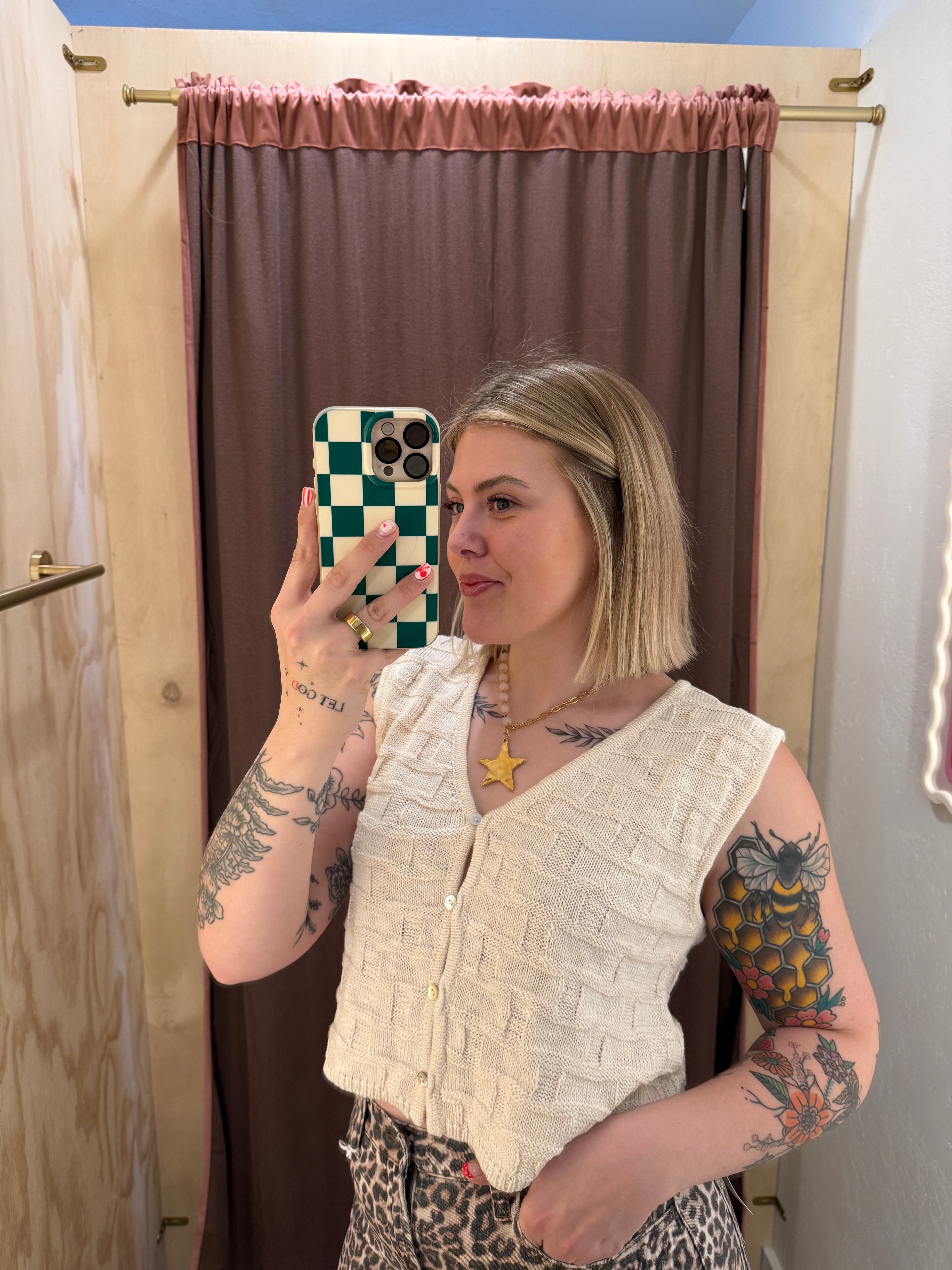 Soft Grid Sweater Vest