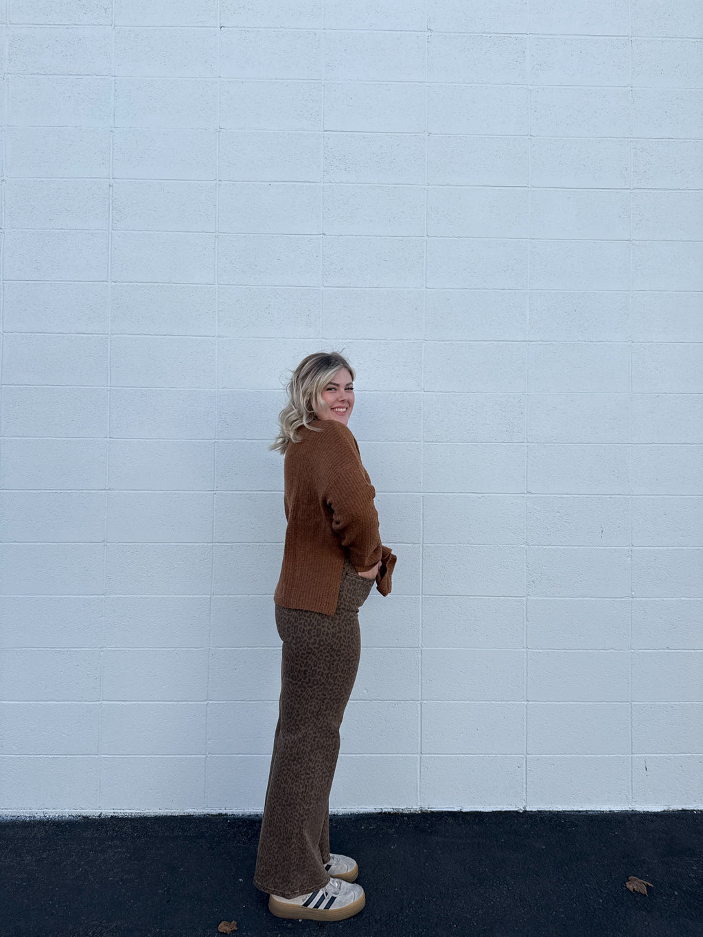 Super High Wide Leg Leopard Jeans