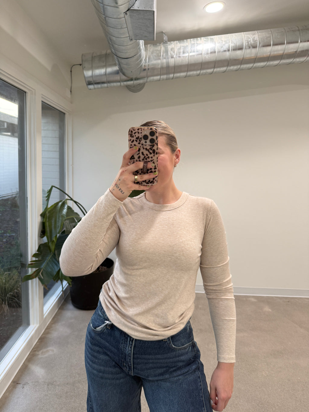 Round Neck Long Sleeves (Multiple Colors)