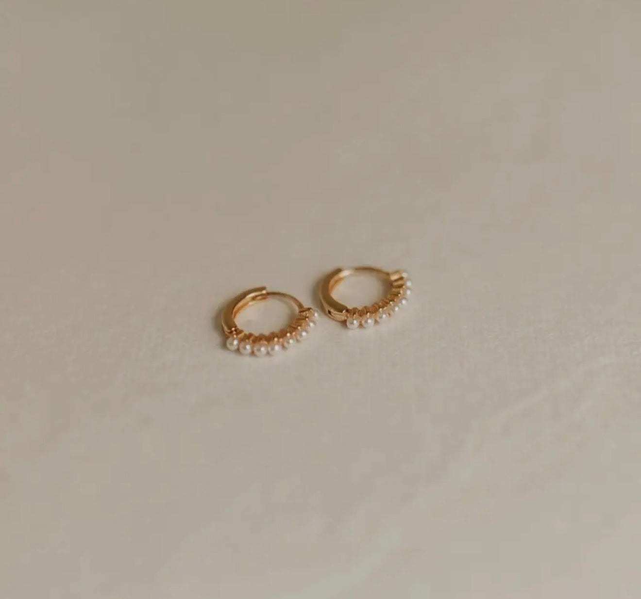 Mauve Ruth Pearl Hoops