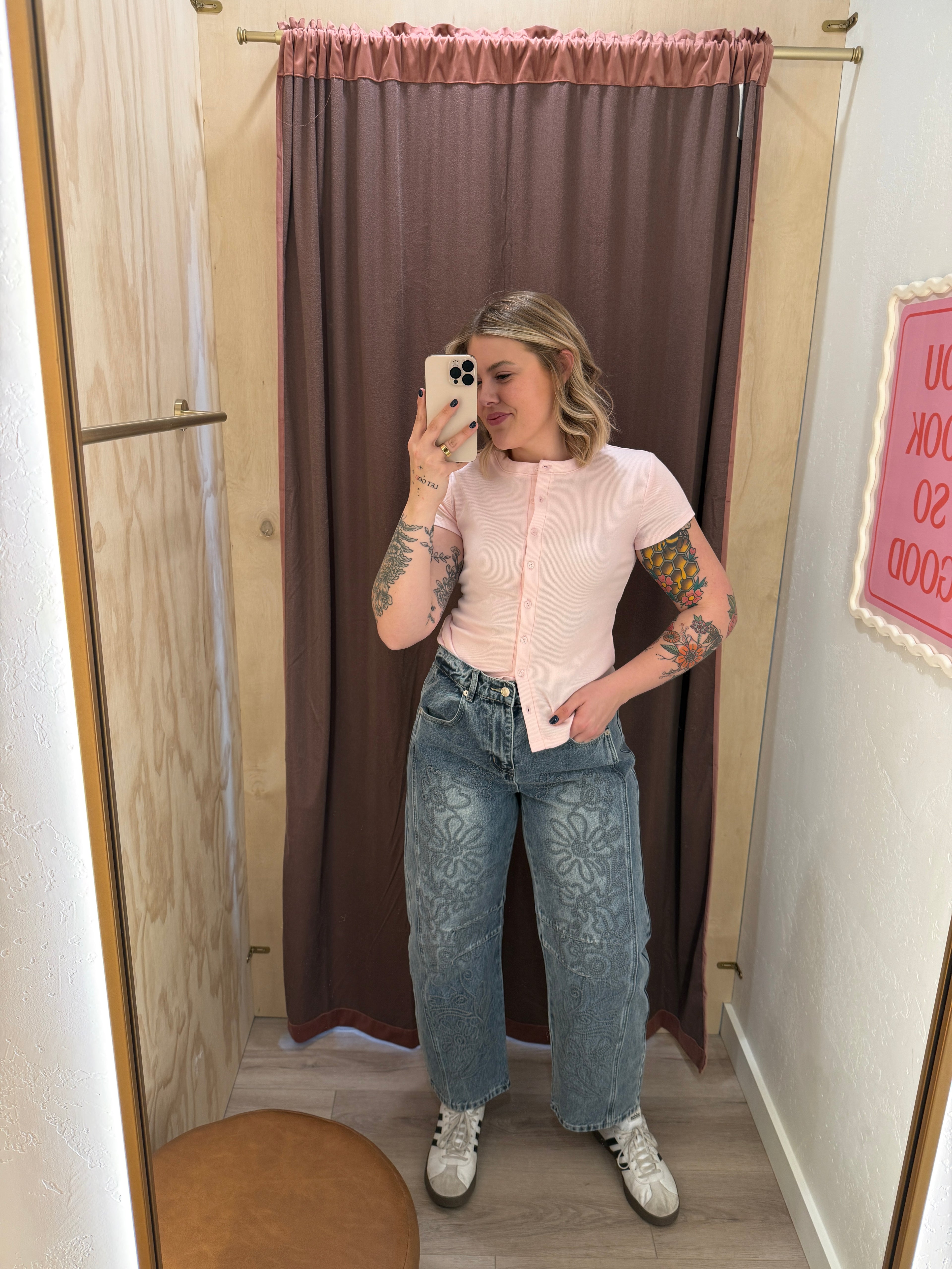 Embroidered Denim Barrel Jeans