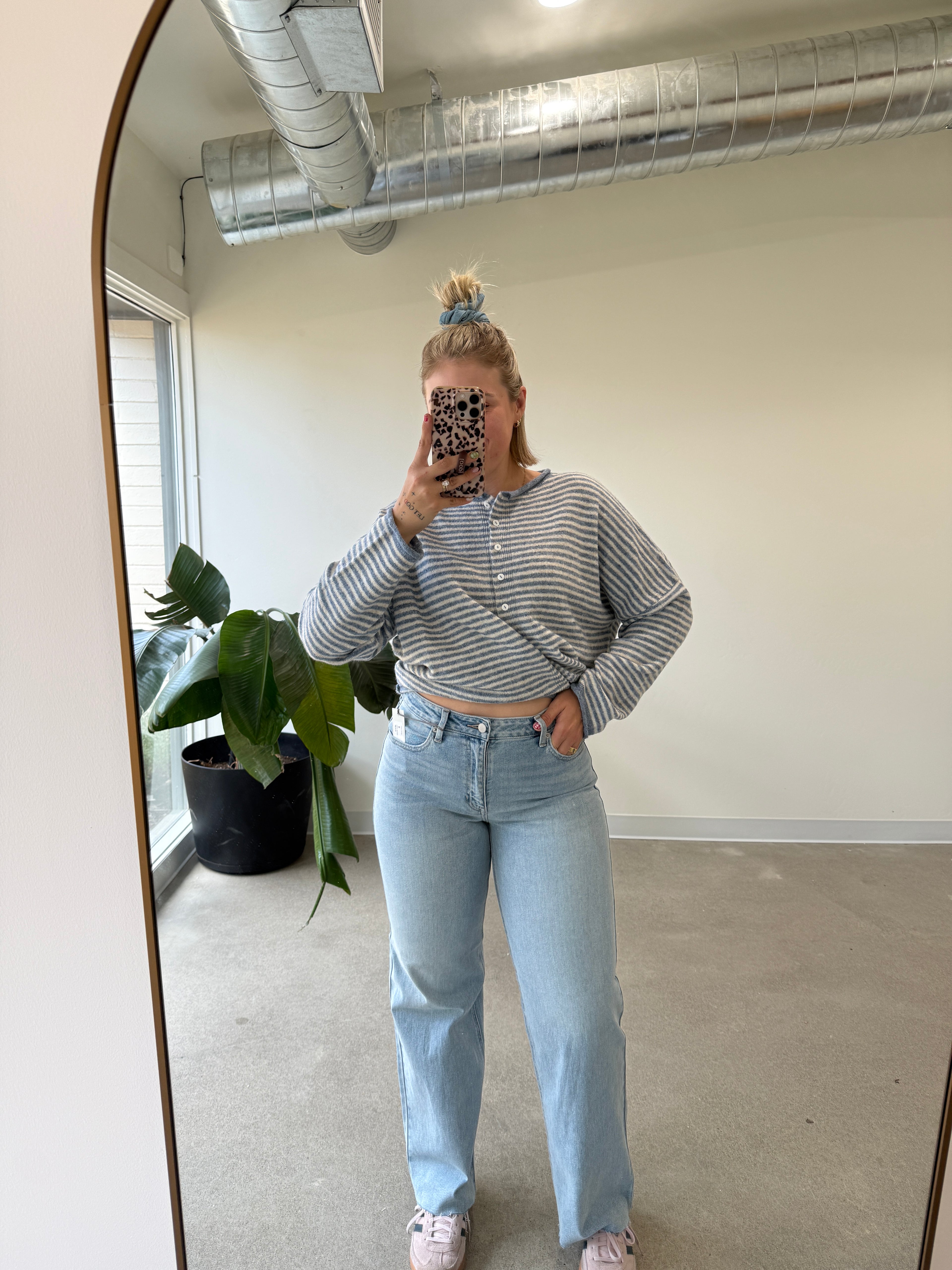 High Rise Raw Hem Wide Leg Jeans