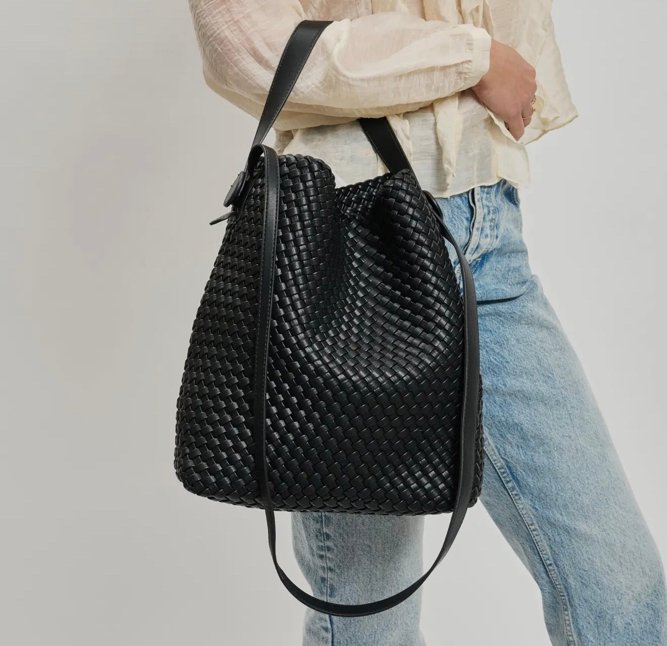 Edith Woven Handbag