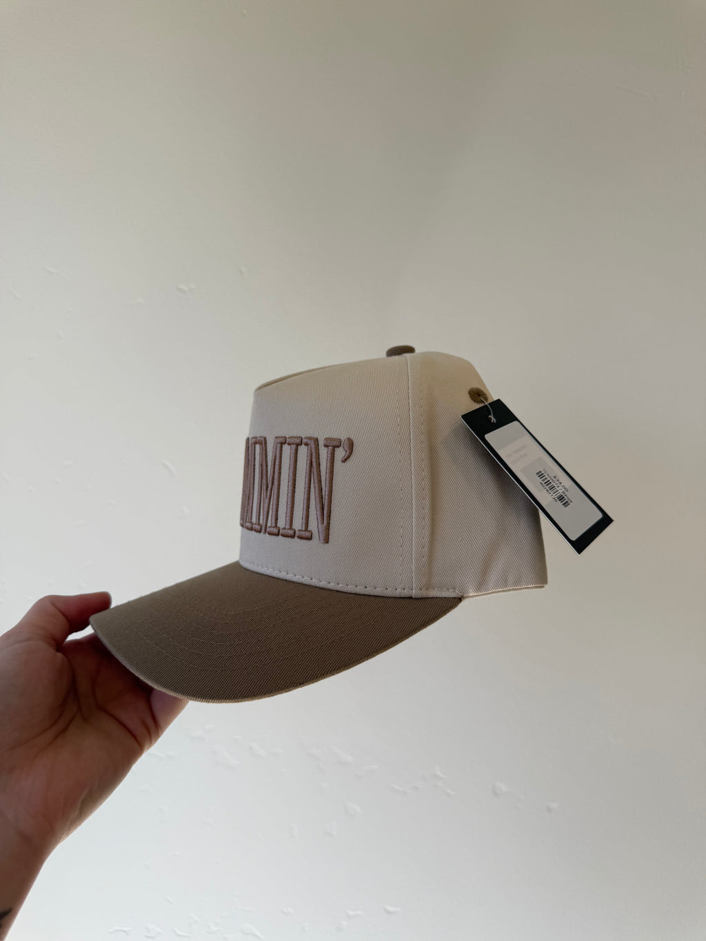 Mommin Hat (Multiple Colors)