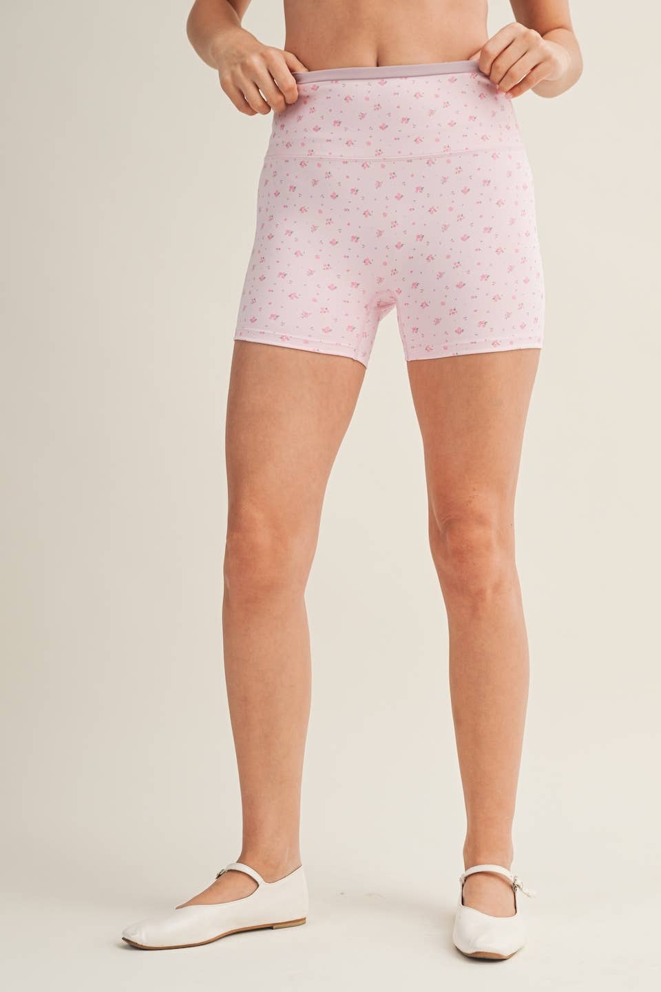 Daisy Daydream Biker Shorts - Pink