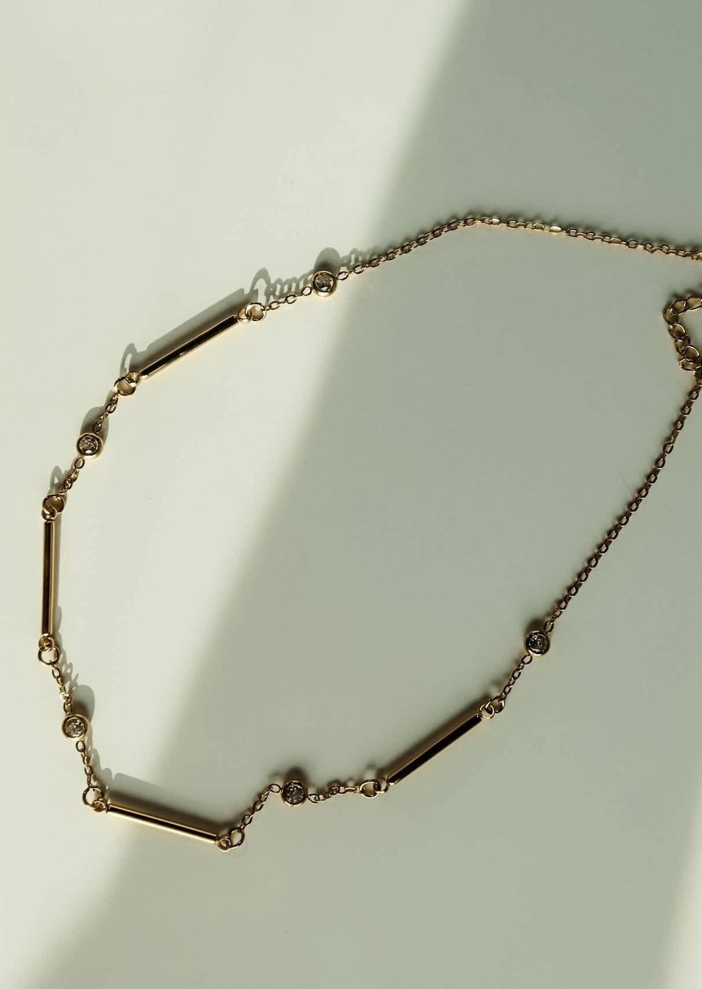 THE LUXE LINE NECKLACE